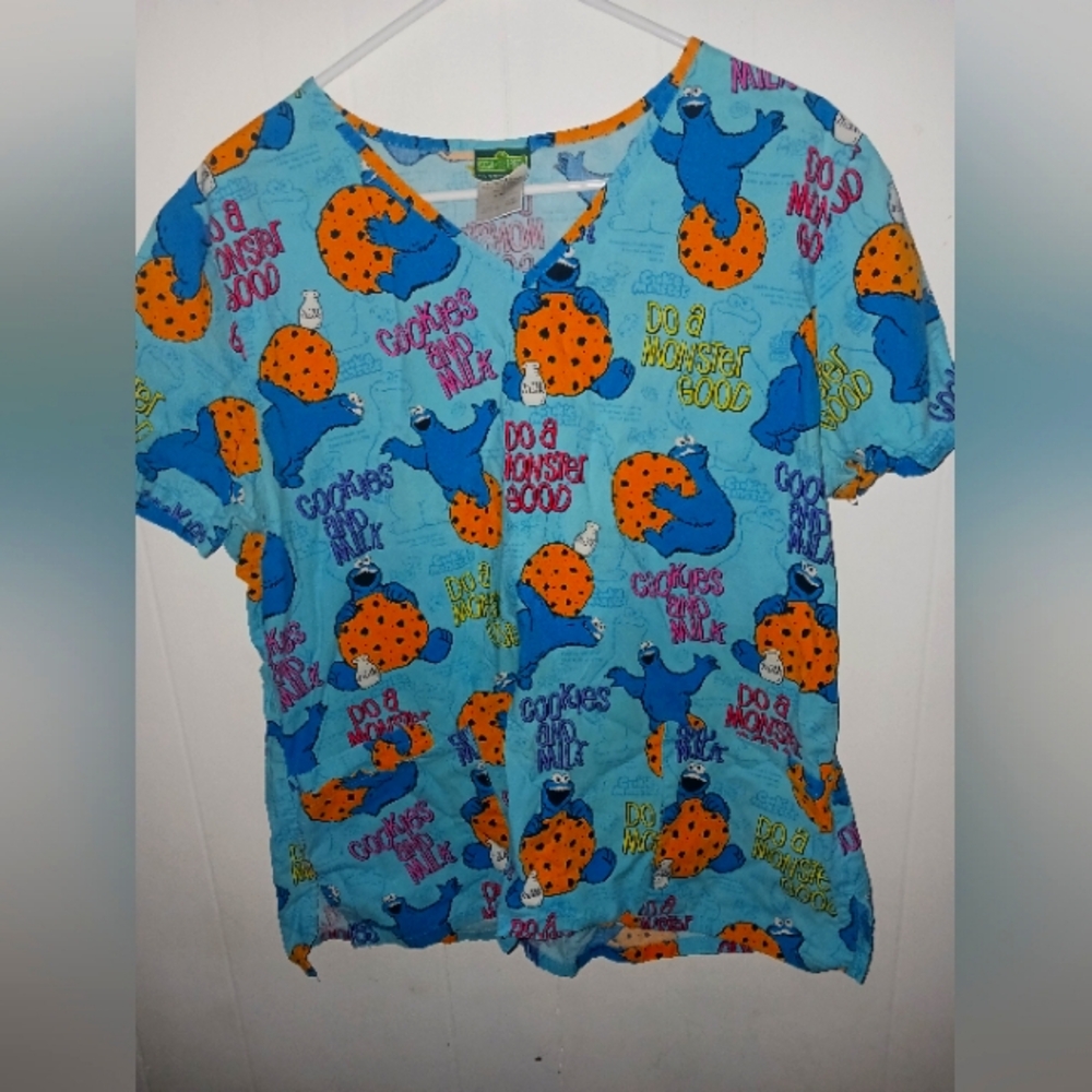 Scrub top